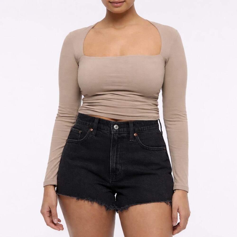 Abercrombie & Fitch Mom Shorts Black High Rise WMNS 36 Raw Hem 90s Baddie